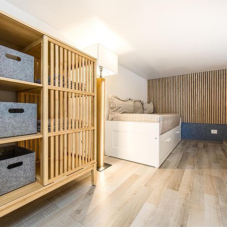Loft Apartment In Klaipeda Oldtown Bagian luar foto