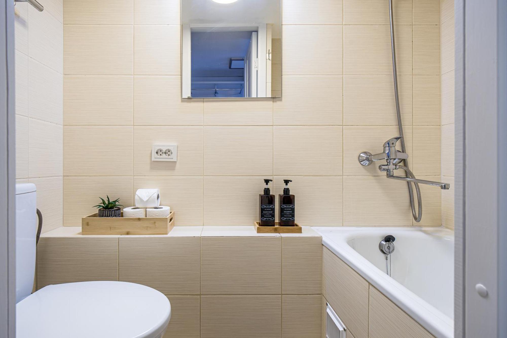 Loft Apartment In Klaipeda Oldtown Bagian luar foto